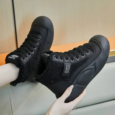 2024 m. madingiausi moteriški šilti batai